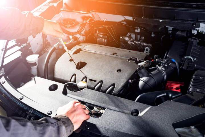 <p>Mécanique automobile, Issé</p>